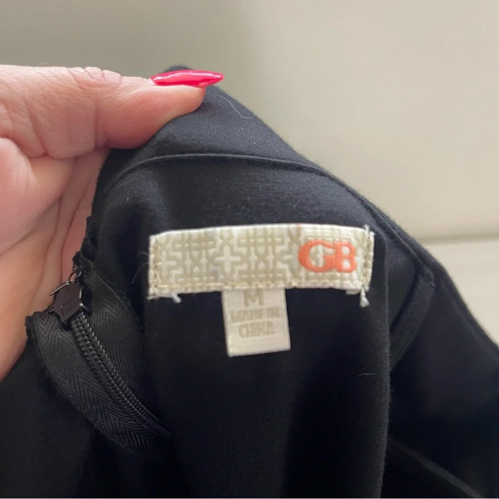 GB Women’s Elegant Black Off-Shoulder Dress Size M - Picture 5 of 9